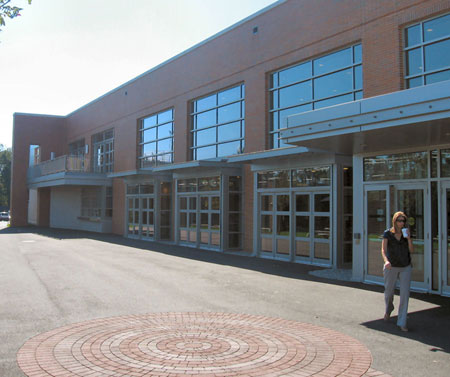 Dana Athletic Center - Bentley College